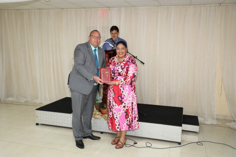 Prome Bijbel Den Ortografia Oficial Di Papiamento Di Aruba 03