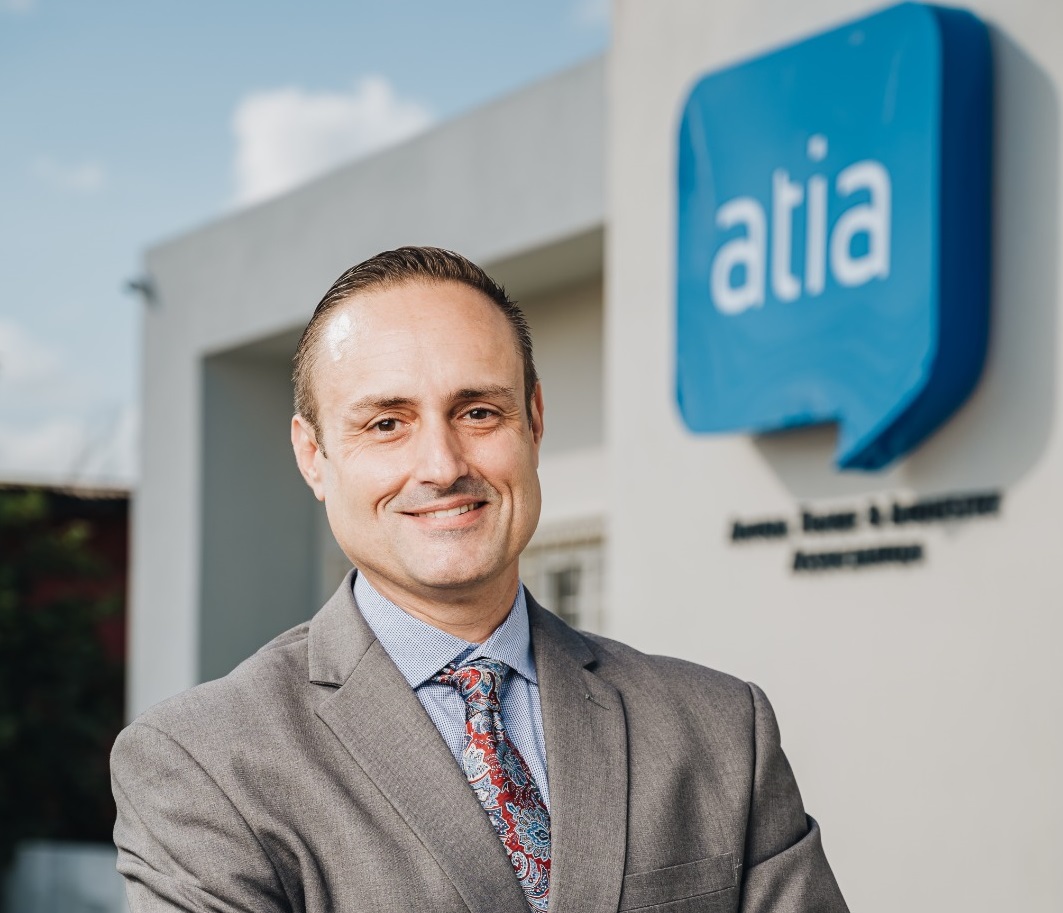 Atia Hunto Cu Departamento Di Impuesto Cu Sesion Informativo Y Practico Riba Topico Di Bbo Na Frontera.22