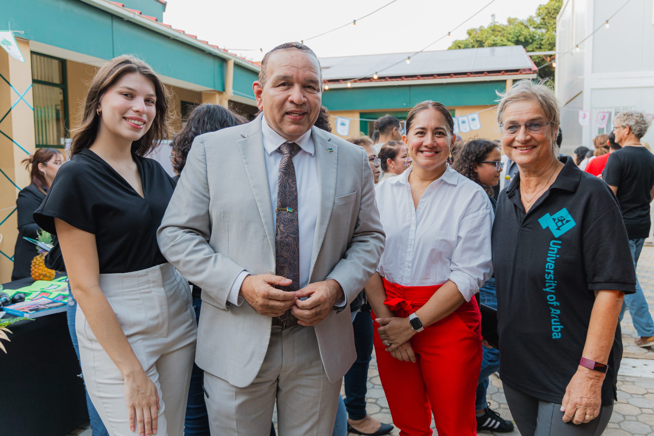 Multitud Grandi A Asisti Na E Open Dag Di Universidad Di Aruba Pa No Perde E Oportunidad Pa Sigui Nan Estudio Cu Universidad 163 Multitud Grandi A Asisti Na E Open Dag Di Universidad Di Aruba Pa No Perde E Oportunidad Pa Sigui Nan Estudio Cu Universidad 1 Scaled