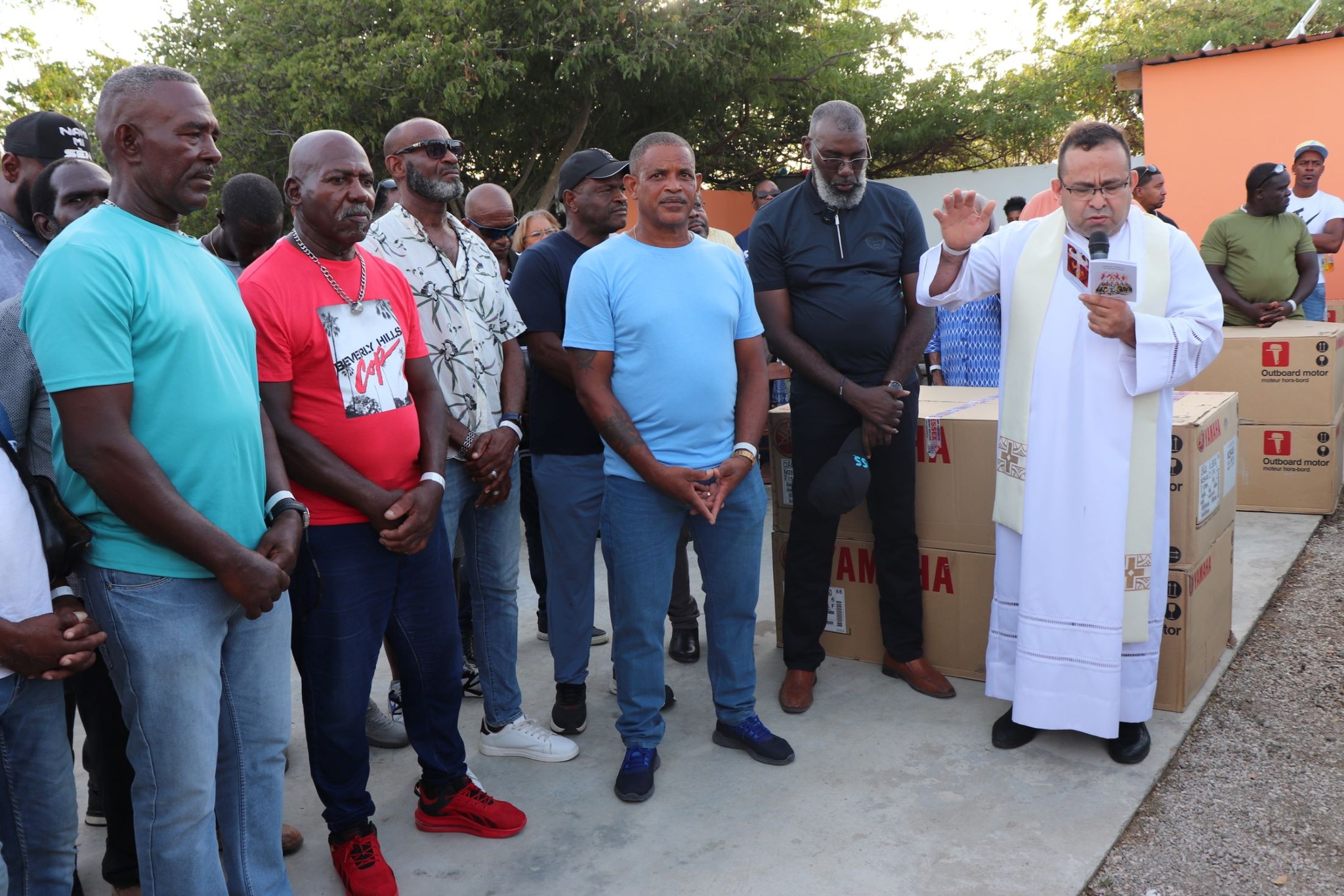 Gobierno Di Curacao A Entrega Boto Na Piscadornan 3