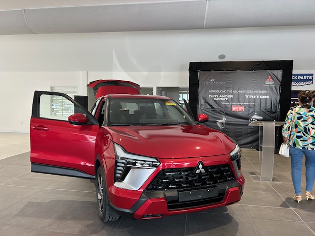 Yrausquin A Lansa Dos Modelo Nobo Outlander Sport Y Triton Ganado Di If Design Award 2024 170 Yrausquin 12