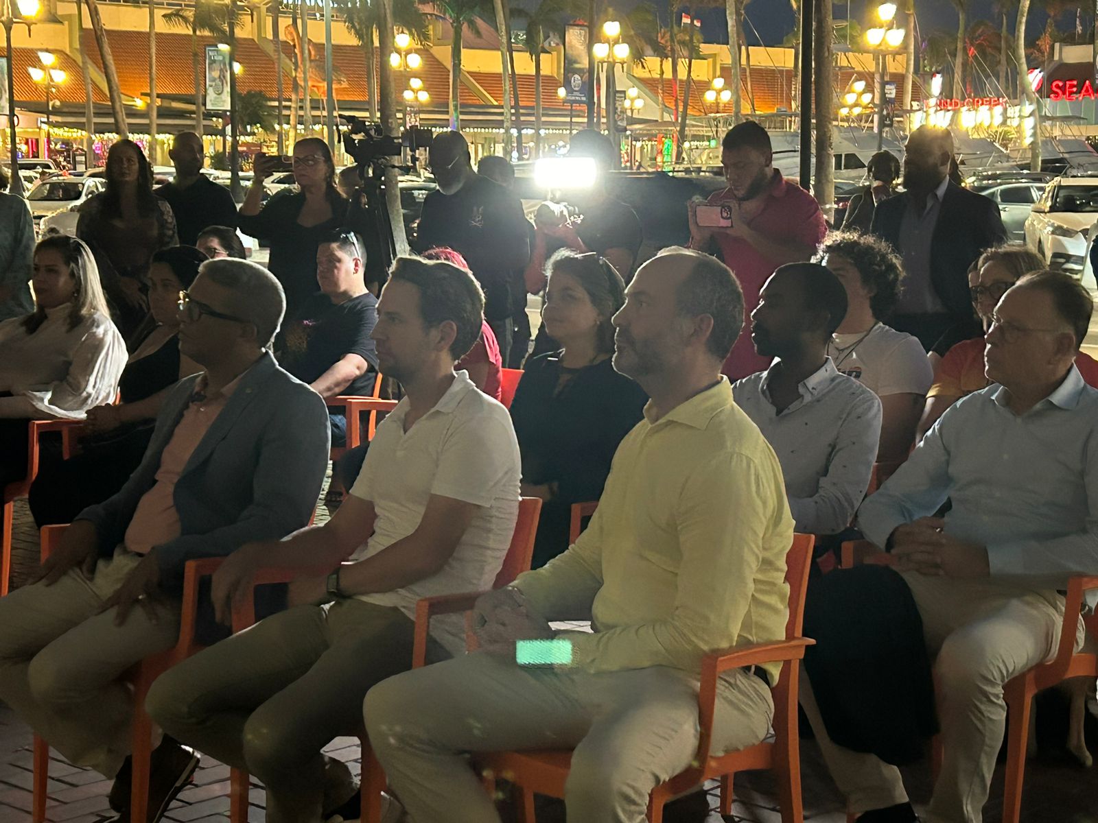 Cende Luz Di Bestuurskantoor 31