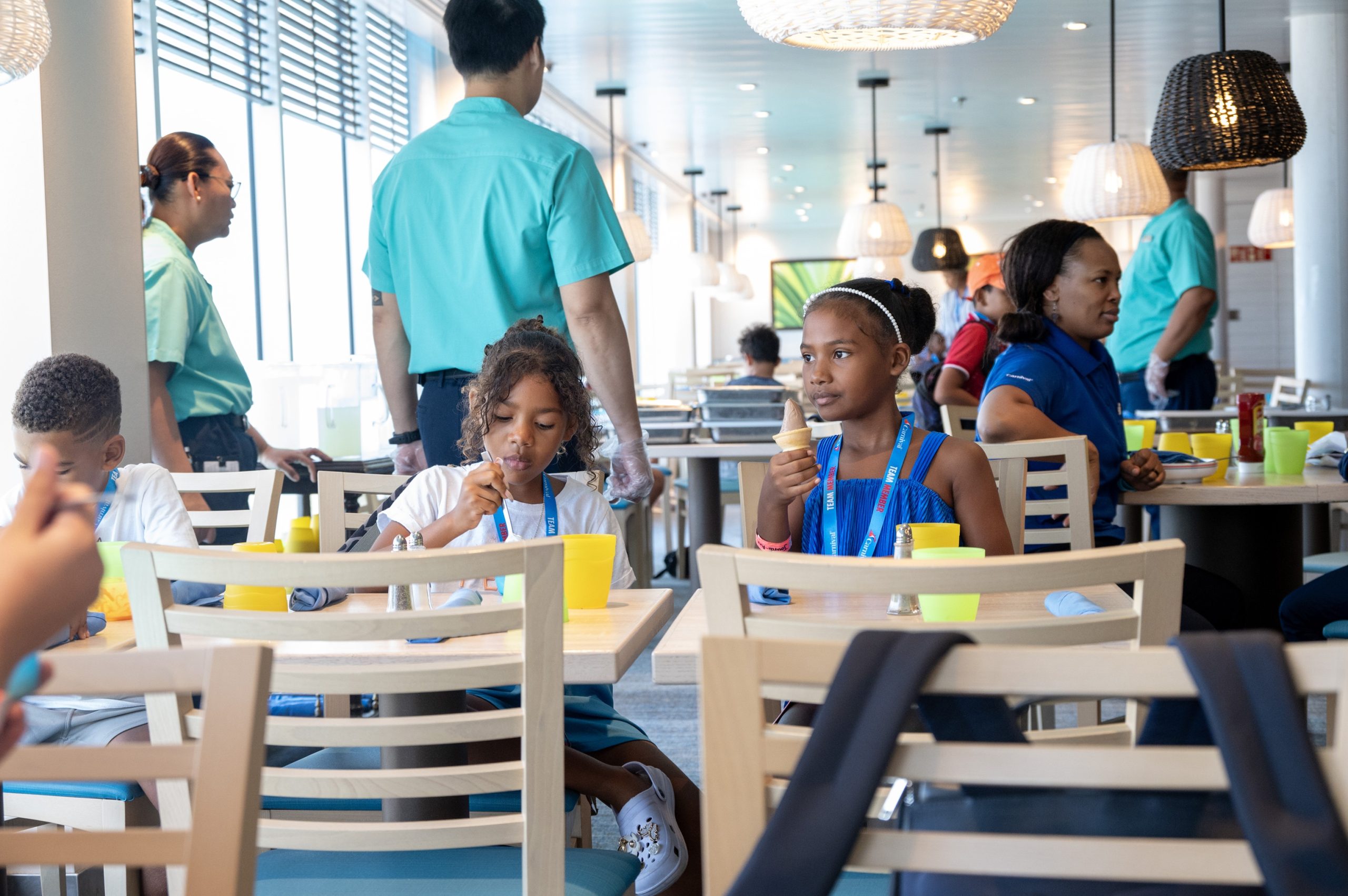 Bonairiaanse Kinderen Kregen De Kans Om Zich Te Laten Inspireren En Meer Te Leren Over De Cruise-Industrie In Samenwerking Met Carnival 160 Turismo Boneiro 5 Scaled