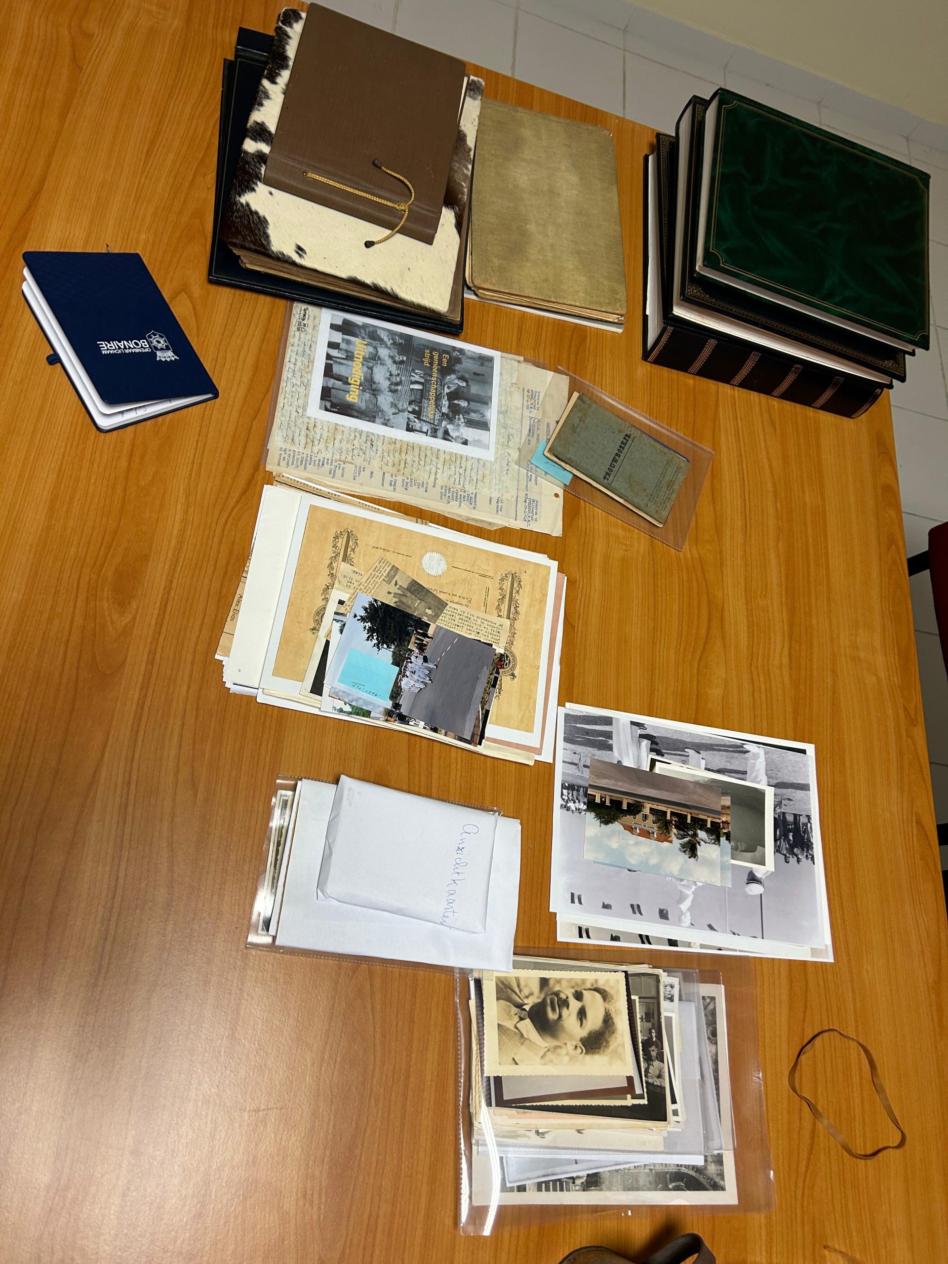 Exhibicion Di Pertenencianan Personal Di Boy Ecury Na Archivo Nacional Aruba 161 Archivo Nacioal 3 Scaled