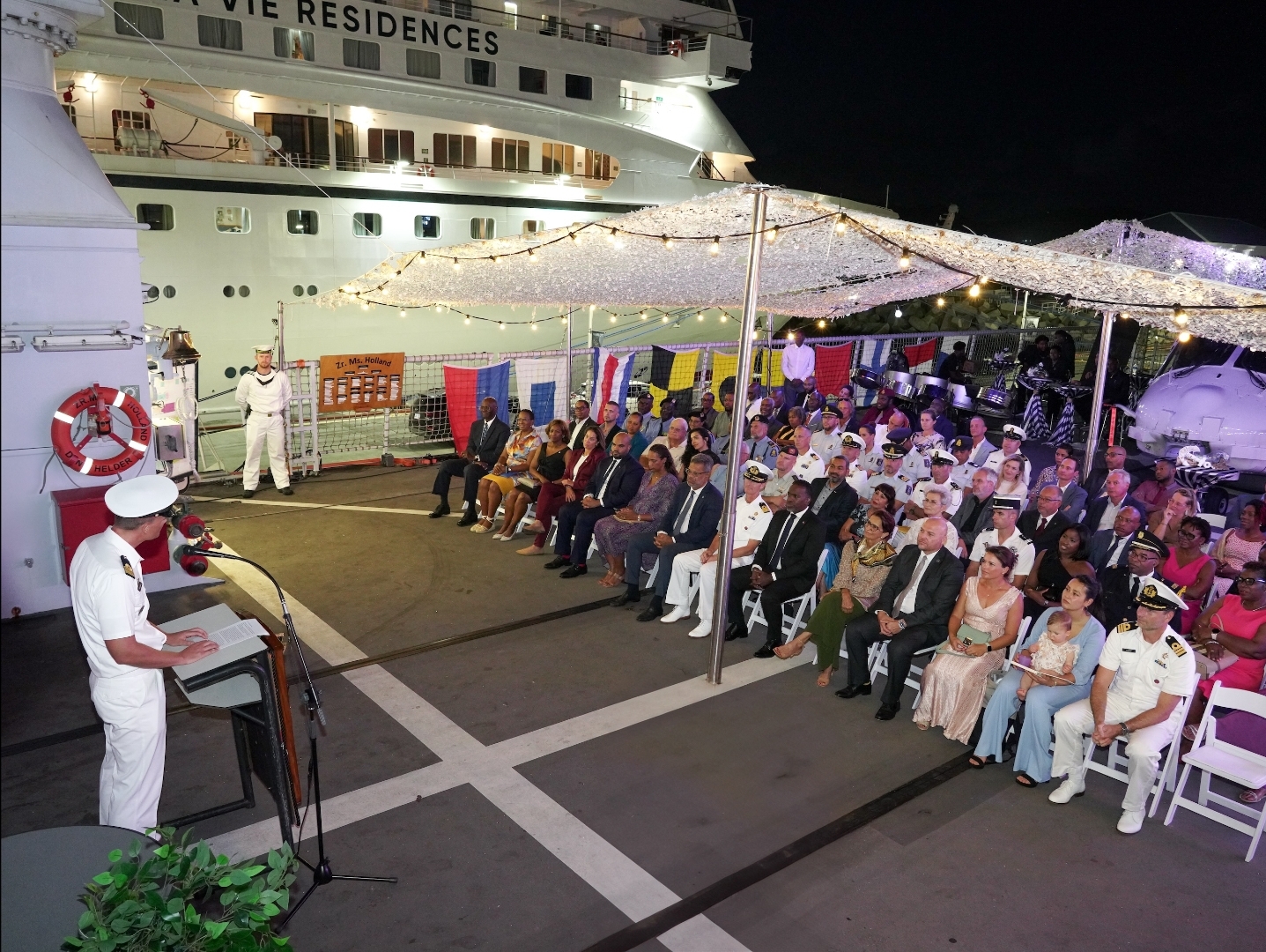 Major Houtenbos New Commander Of The Marine Detachment Of Sint Maarten 163 Overview Change Of Command Sxm 28 11 24