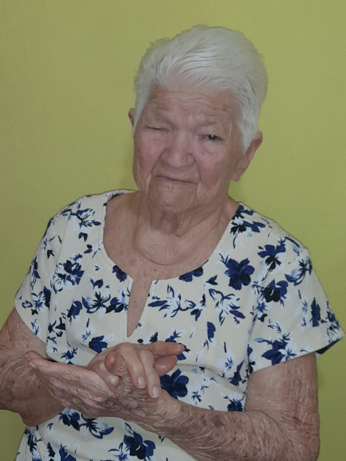 Señora Anna Maduro-Roga ( Miho Conoci Como &Quot;Chichi Di Yati&Quot;) A Nace Riba Dia 8 Di November 1932 Y Ta Fayece Riba Dia 21 Di December 2024. 162 Senora Anna Maduro Roga Miho Conoci Como Chichi Di Yati 5