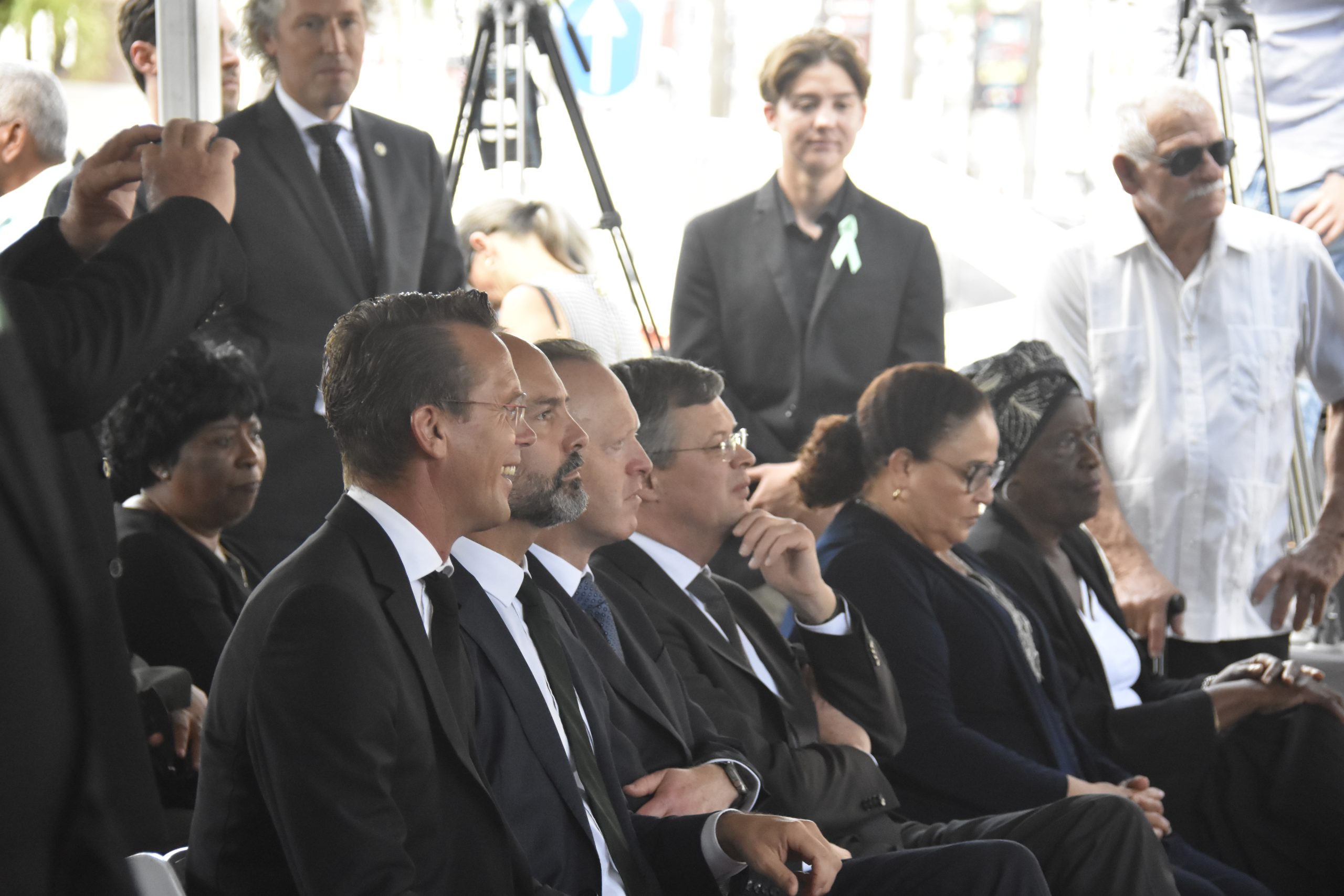 Entiero Henny Eman 54 Scaled