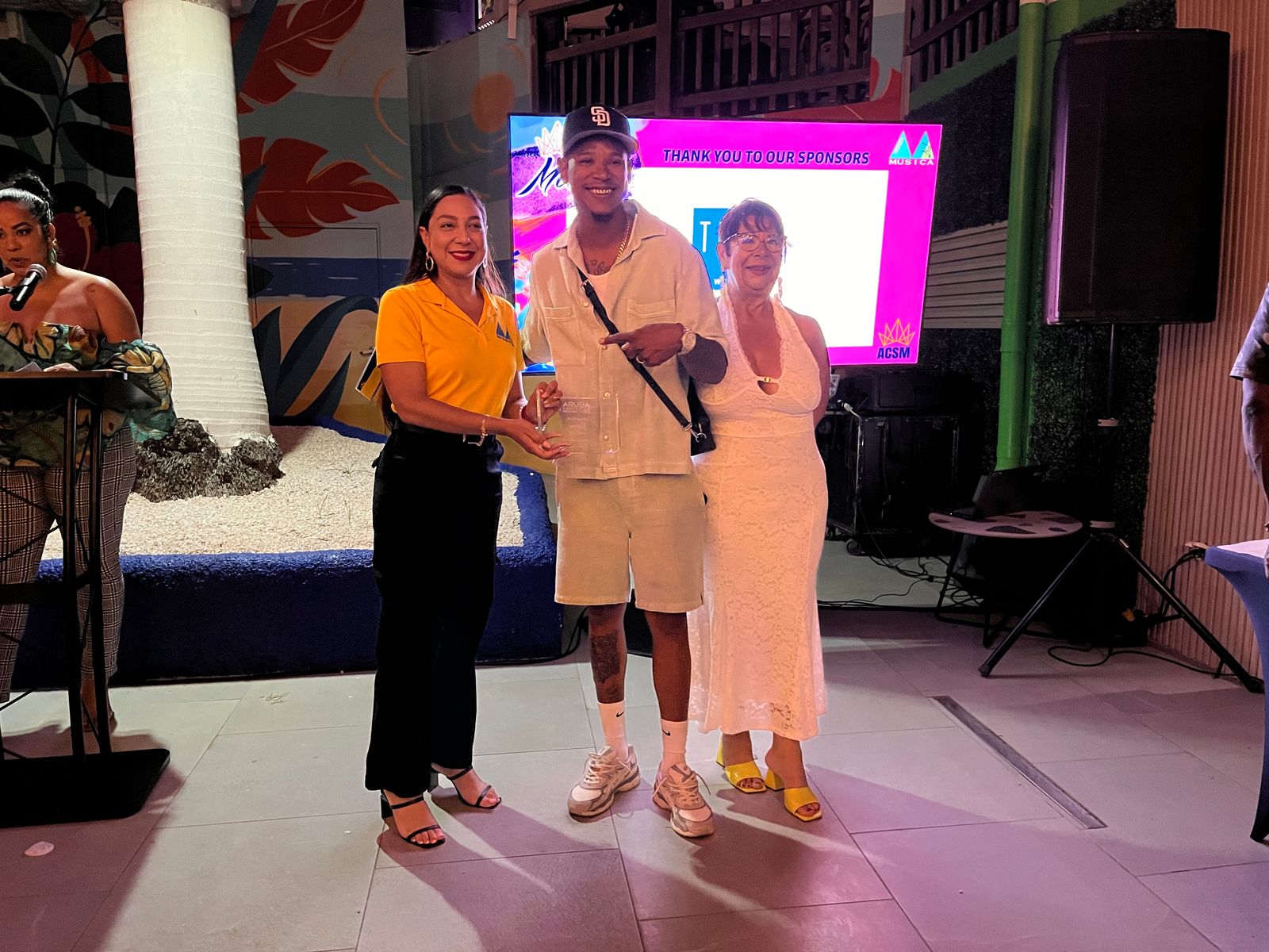 Caiso Soca Monarch 6