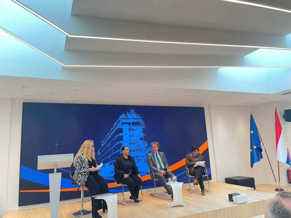 Group Photo Caption 2