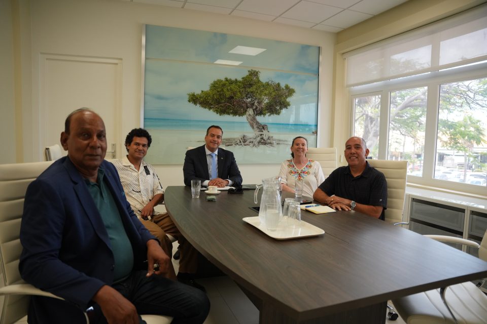 Minister Geoffrey Wever