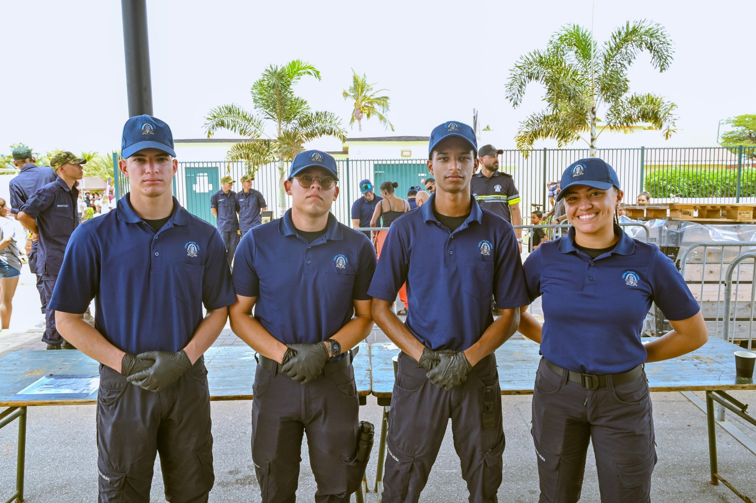 Cuerpo Policial Aruba Presente Na Opendag Mariniers Kazerne 162 Cuerpo Policial Aruba 1 Scaled