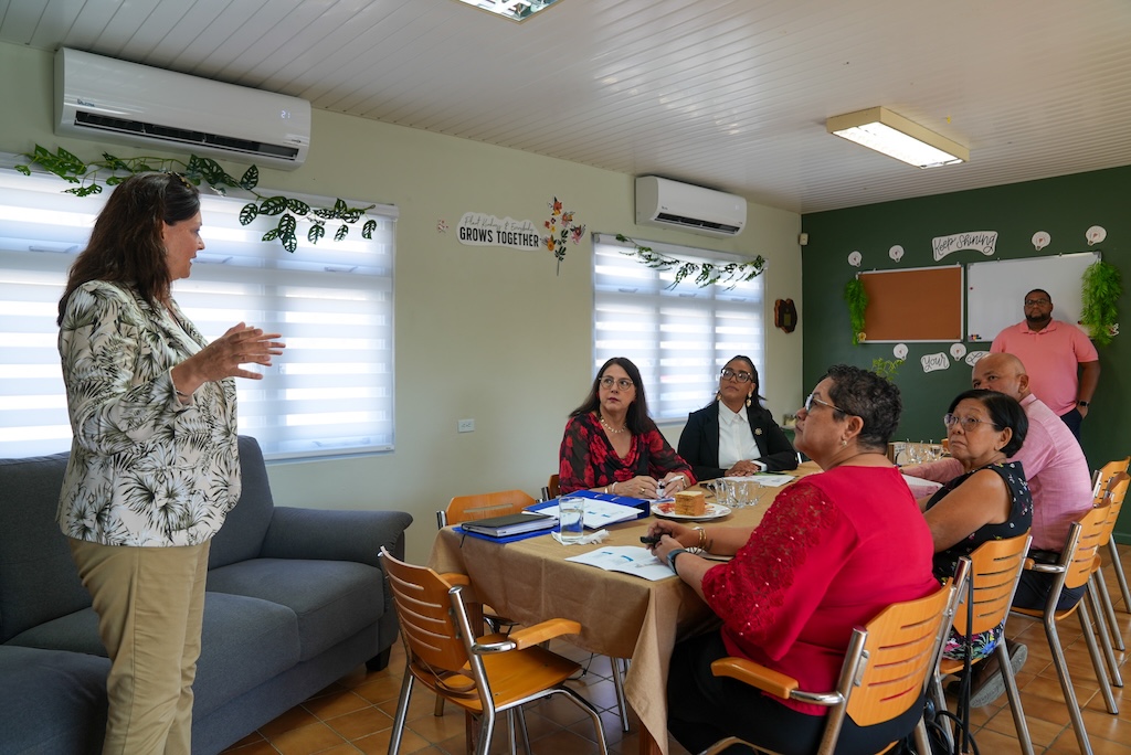 Nan Ta Traha Cu Pasion Minister Wyatt Ras A Bishita Svga1
