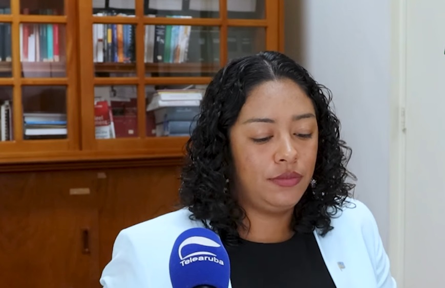Parlamentario Stephany Sevinger Di Fraccion Di Avp
