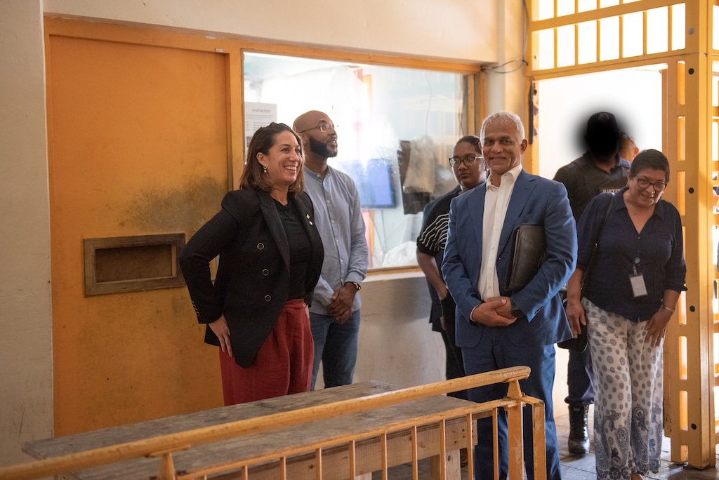 20250617 Minjus Sint Maarten Visit Aruba 006