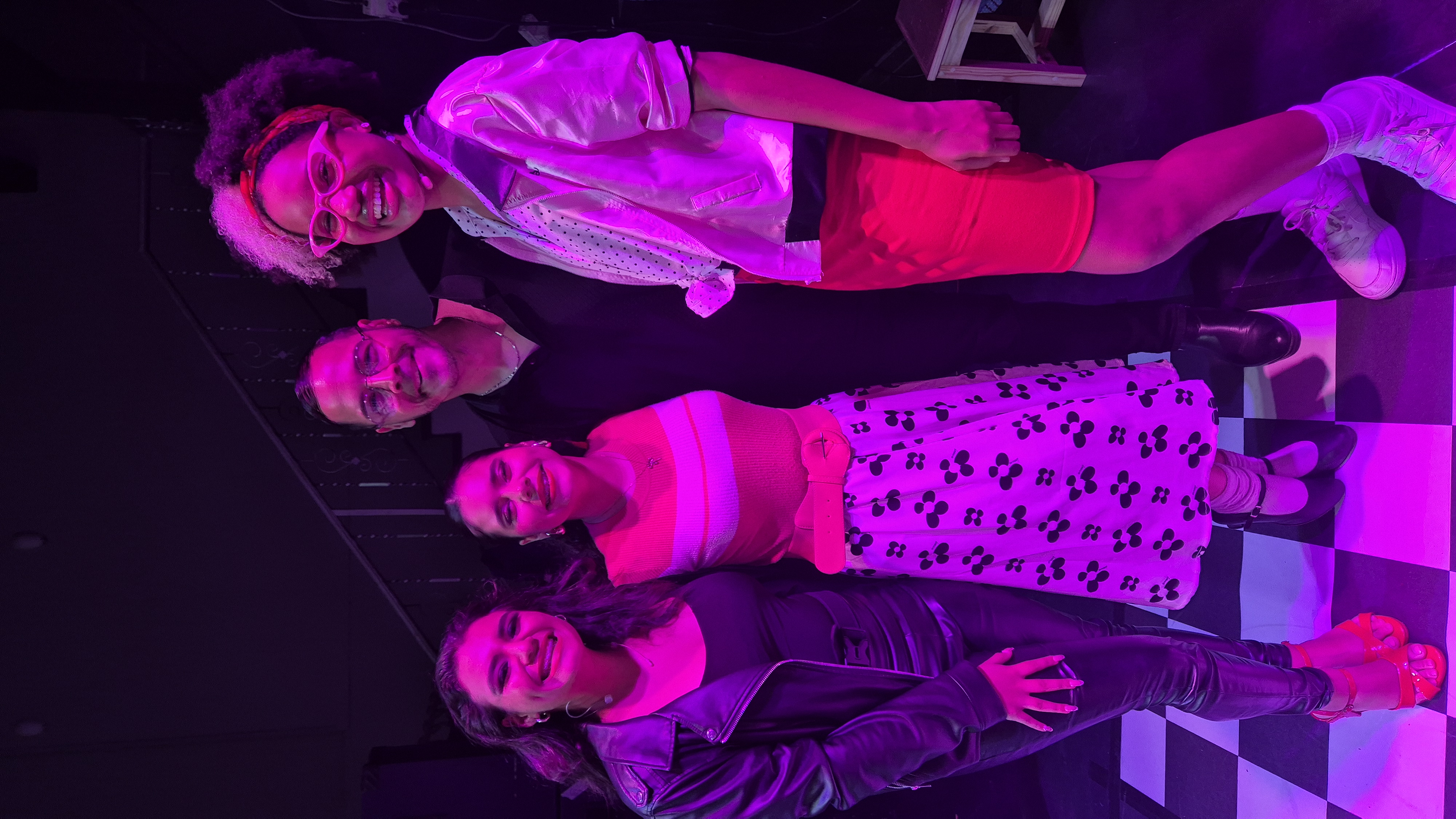 Addonsito Croes Ta Felicita E Elenco Di Grease 12