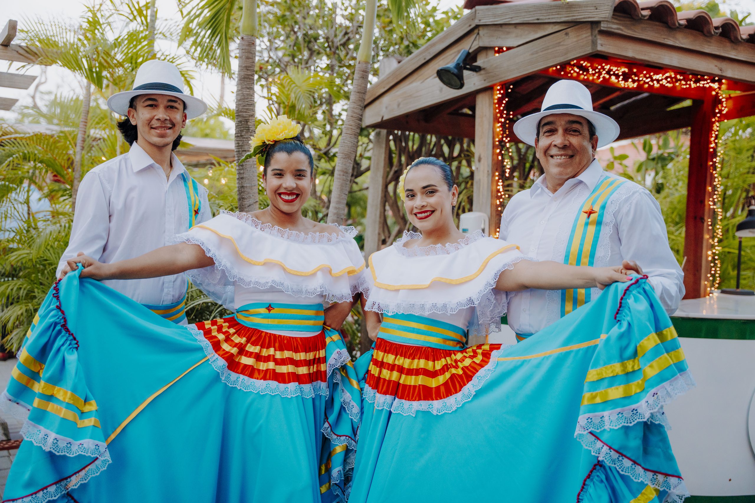 Cu Presencia Di Miss Universe: Ehecutivonan Di Crucero Contento Di Ta Bek Na Aruba 163 Dsc02785 Scaled