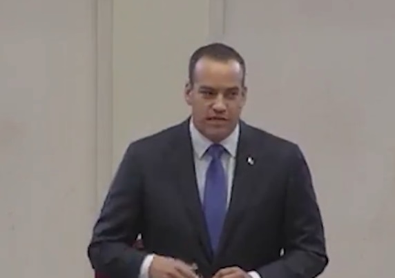 Minister Di Economia Y Finansien Geoffrey Wever .6