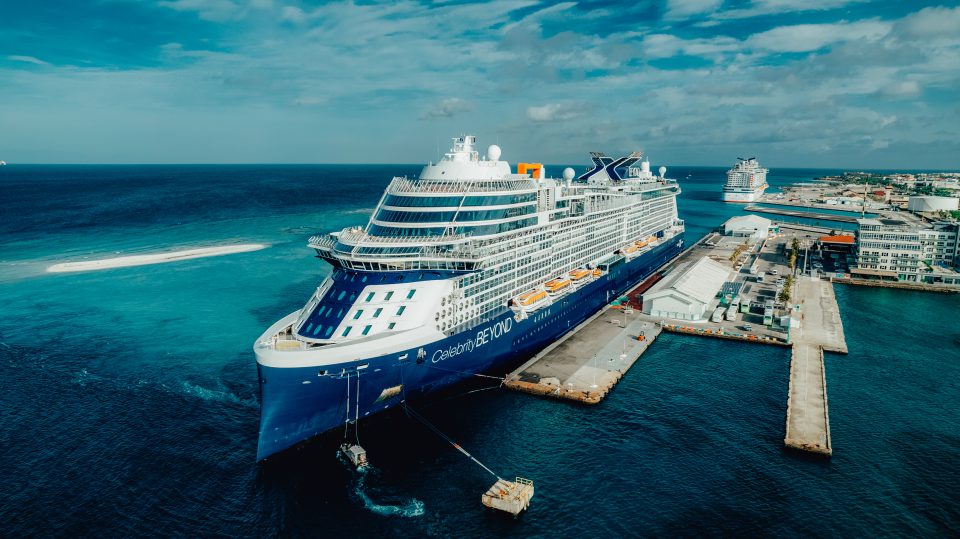 Top Ehecutivonan Di Crucero Ta E Siman Aki Na Aruba.2