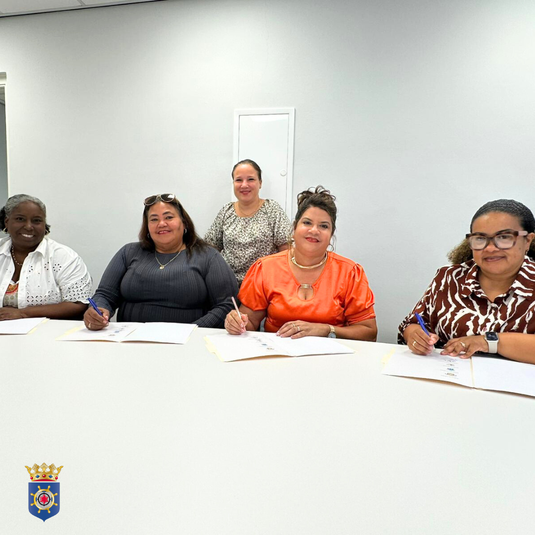 20250709 Firmamentu Di Kolaborashon Pa Hulandes Komo Idioma Stranhero I Entrega Di Investigashon Sientifiko Pa Doktora Na Boneiru