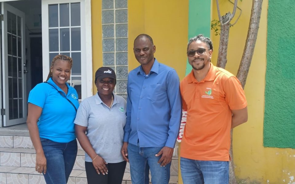 Minister Richinel Brug Goes In The Field Joins Leaders For Change