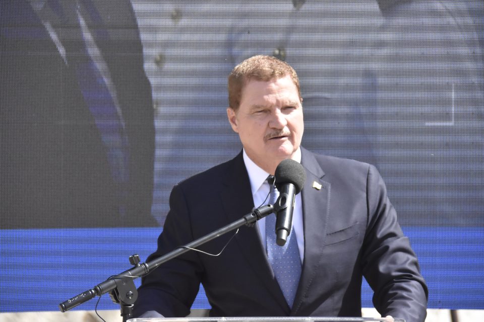 Prome Minister Mike Eman