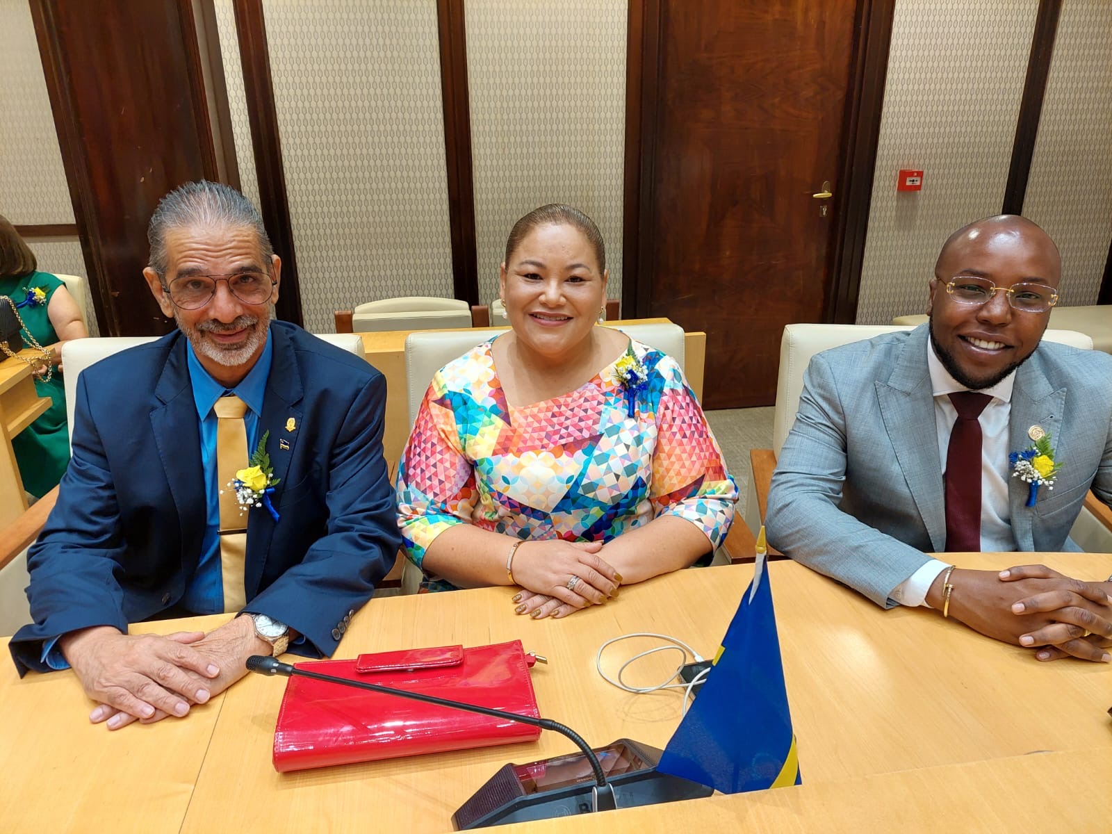 Parlamentario Shailiny Tromp-Lee A Experencia Bunita Celebracionnan Relaciona Cu Dia Di Bandera Na Corsou Y Un Show Impactante Pa Celebra Dia Di Emansipashon 2025 160 E90A4Ceb 69A6 4Ed5 B25A 3Be4E1A3Bbce