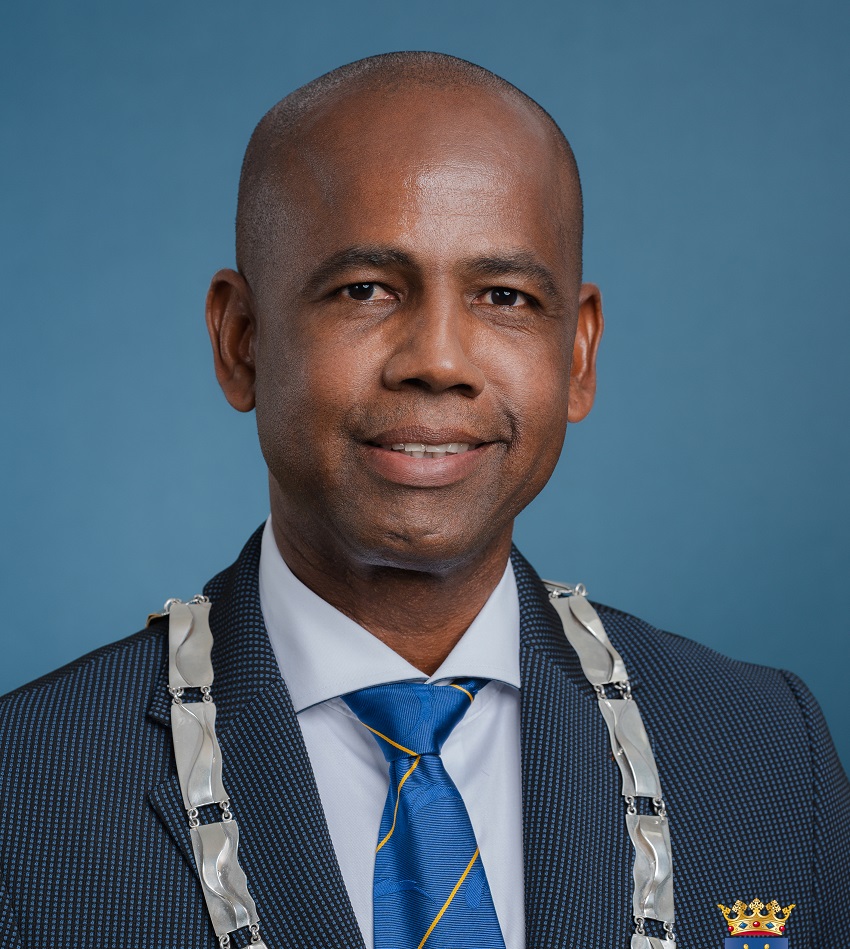 Mediakit Bc 2025 Gezaghebber Soliano Hq 2