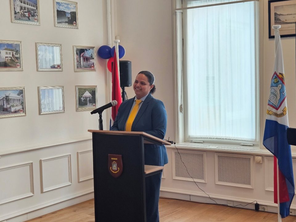 Minplen Meet And Greet Photo Minister Of Education M Gumbs Pix2 Aug25