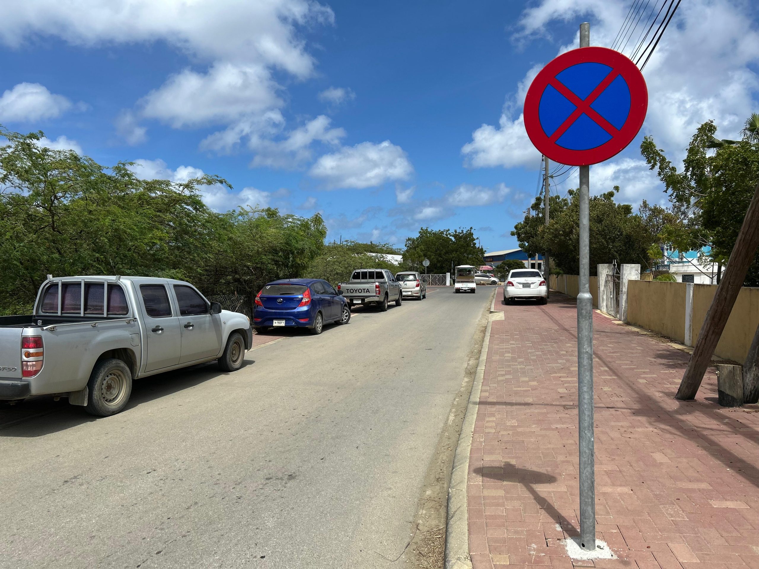 Notisia Di Polis Di Djaluna 18 Di Ougùstùs Te Ku Djárason 20 Di Ougùstùs 2025 161 Nieuwe Verkeersbord Kaya J.e Nicolaas 1 Scaled