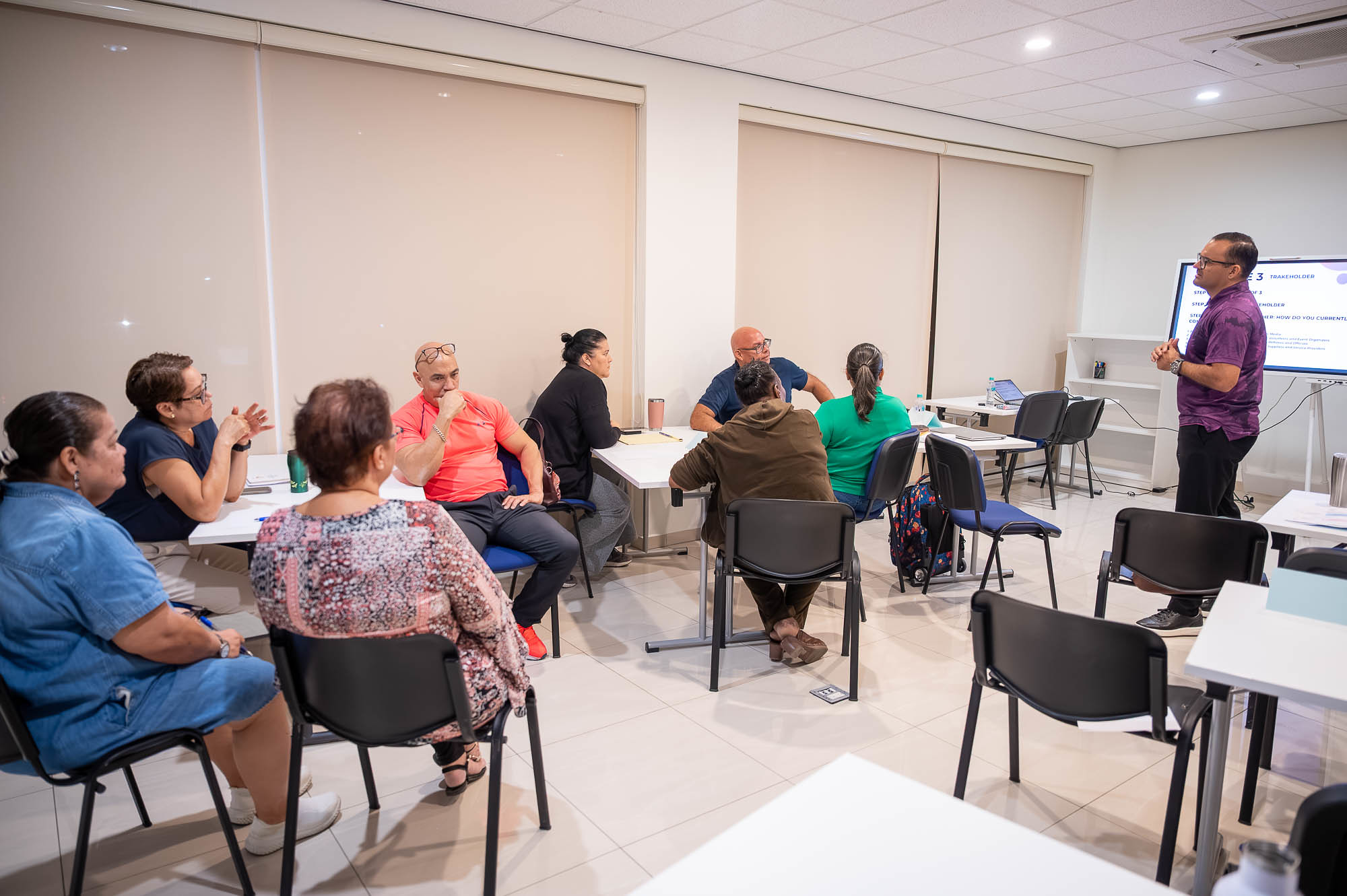 54806795581 0B76D18146 K