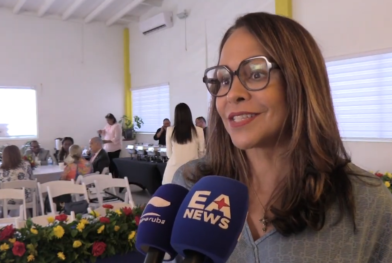 Na Corsou Tambe Hulanda A Impone E Ley Di Che Y A Uza E Sosten Financiero Pa Haya Mas Poder Riba Corsou