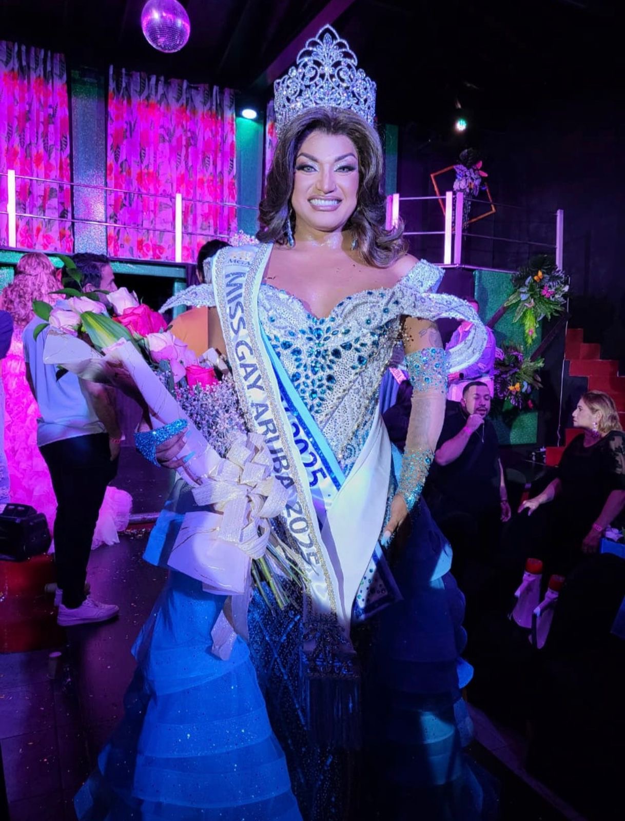 35Bd3F41 2Ceb 4Ed6 8Dbe 3Aa159345807