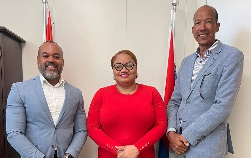 Minister Di Finansa A Reuni Cu Aps