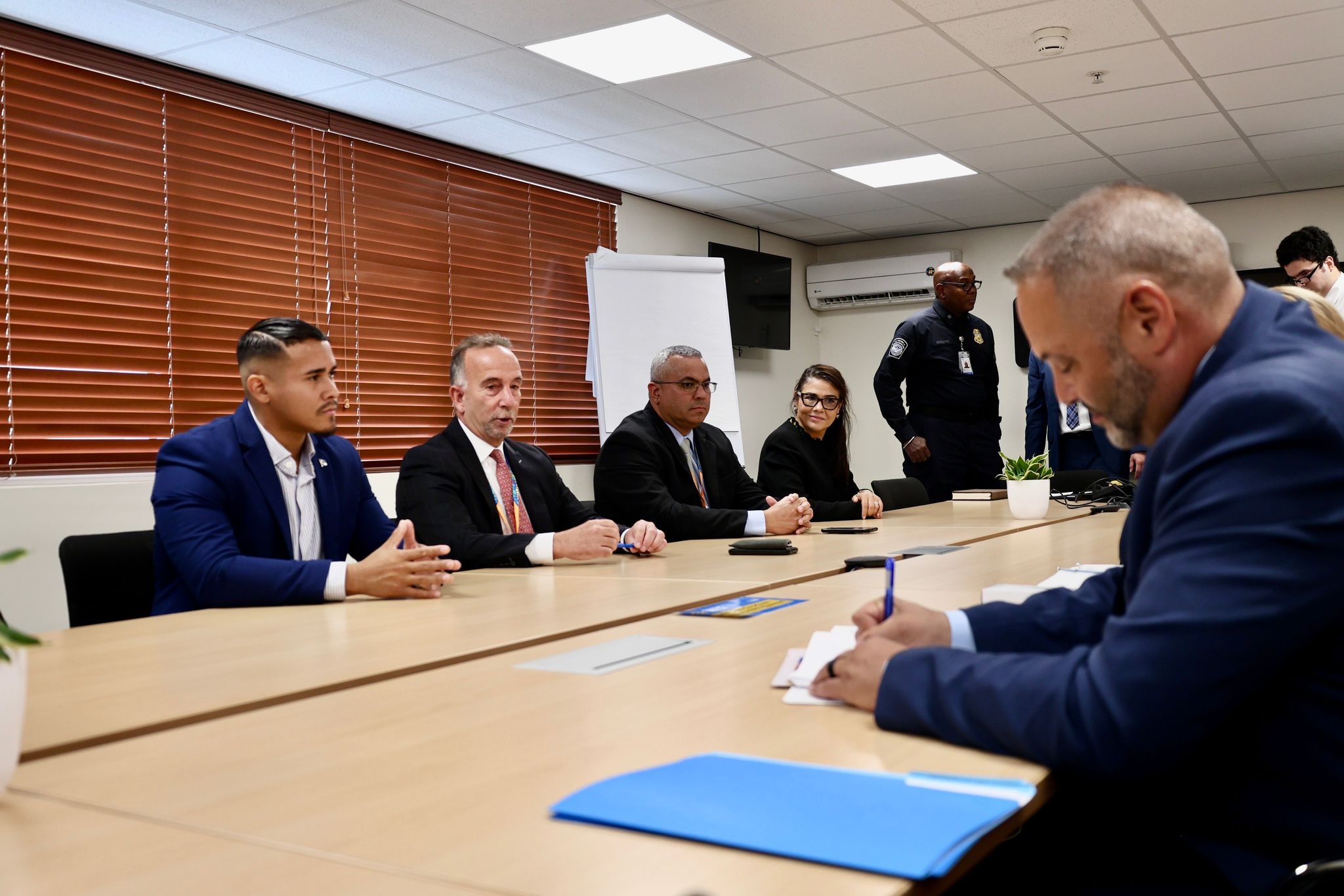 Aruba Versterkt Strategisch Partnerschap Met De Verenigde Staten Door Ondertekening Van Memorandum Of Understanding (Mou) 167 Whatsapp Image 2025 10 24 At 4.55.06 Am 3