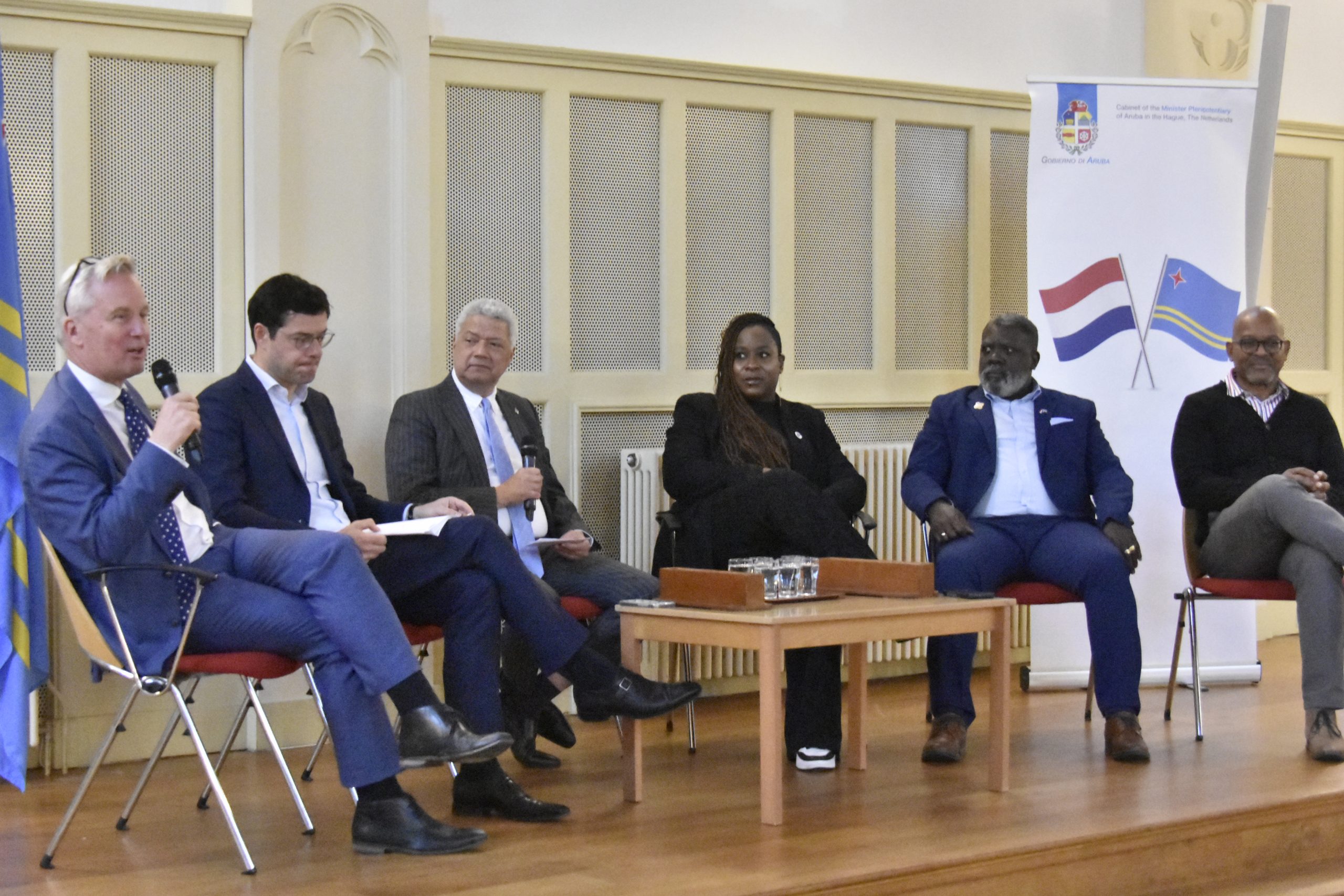 Director Di Arubahuis 5 Scaled