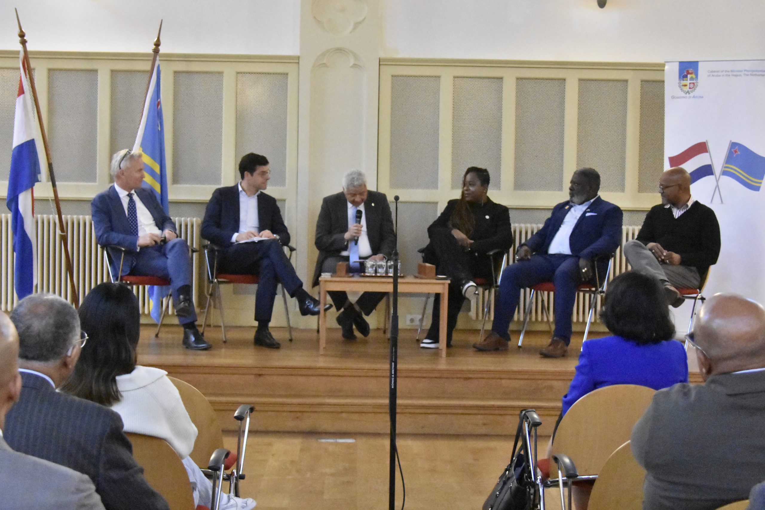 Director Di Arubahuis 8 Scaled