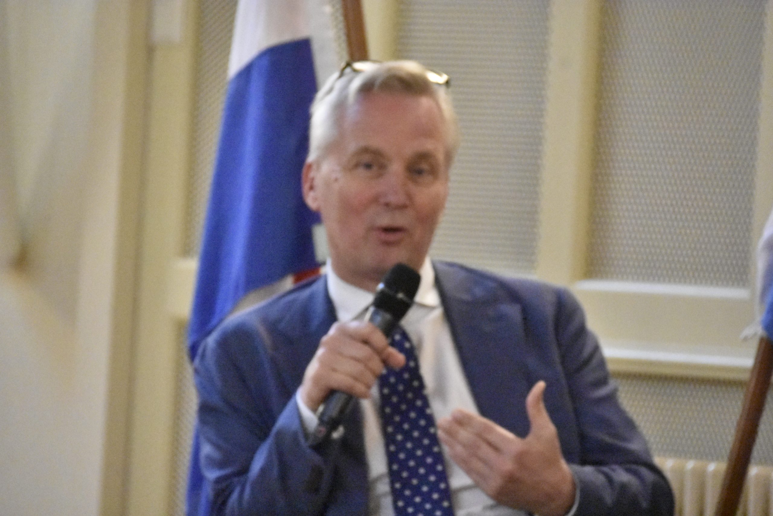 Director Di Arubahuis 9 Scaled