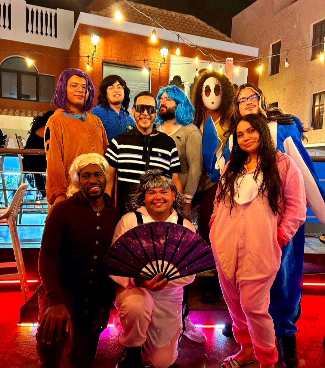 In Totaal Namen Acht Teams Deel Aan De Frenchie’s Paseo Herencia Halloween Quiz 2025 161 Halloween 5