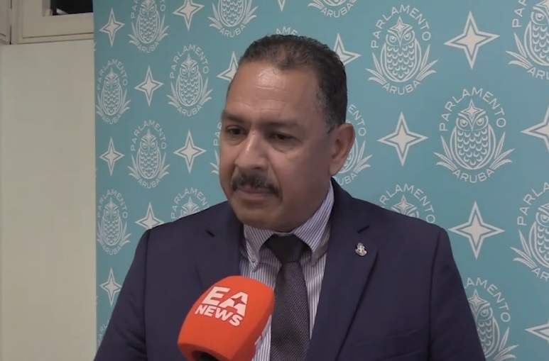 Parlamentario Carlos Bermudes