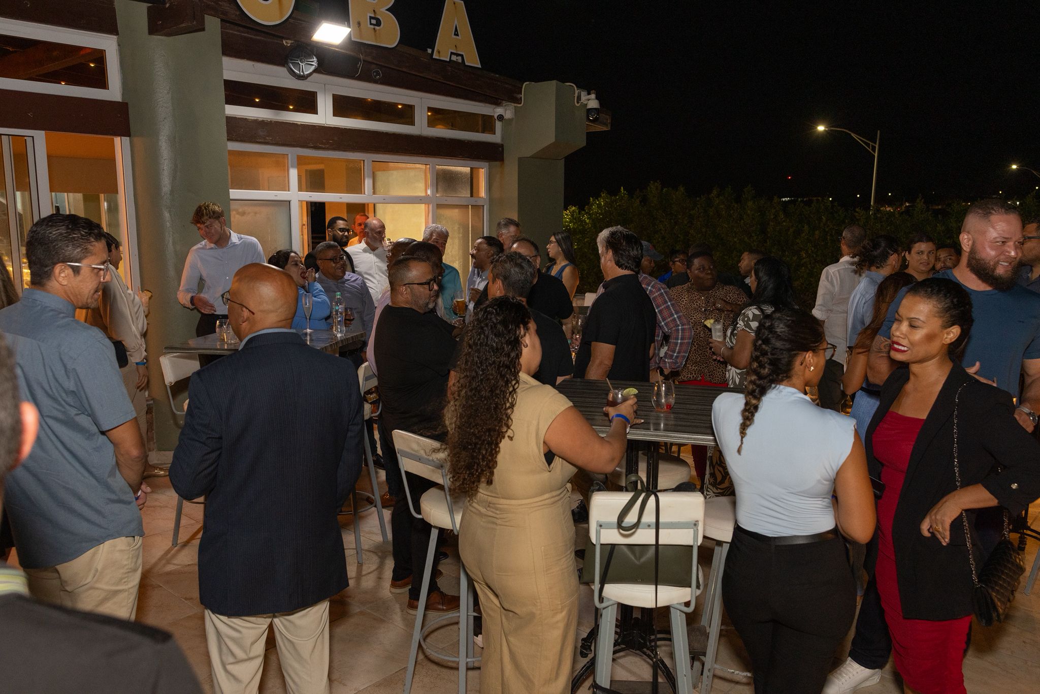Kvk Brengt Ondernemers Samen Tijdens Business Mixer In San Nicolas 161 Whatsapp Image 2025 11 08 At 11.33.10 Pm 1