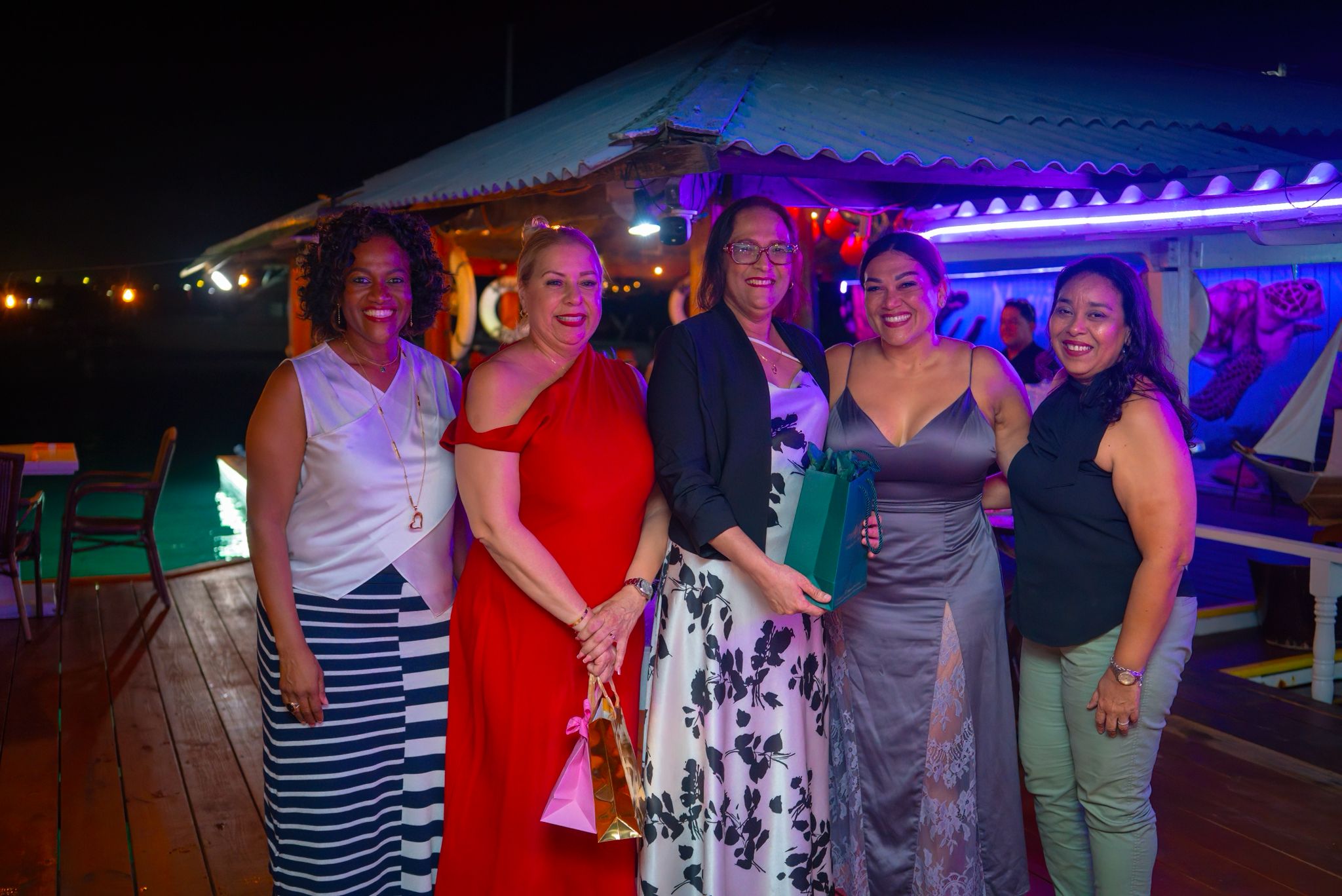 Aruba Bank Bids A Warm Farewell To Zahira After 24 Years Of Dedicated Service 161 Whatsapp Image 2025 11 08 At 5.46.25 Pm