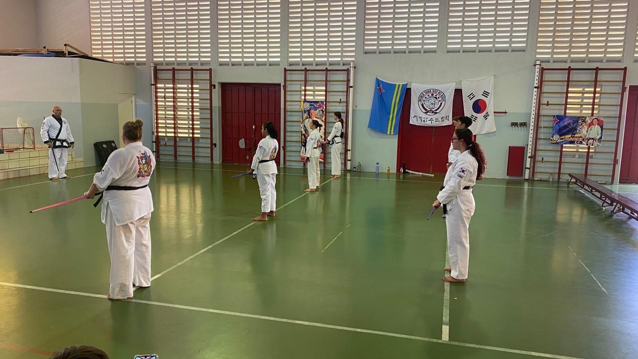 Aruba Tang Soo Do Federation En Gihae Tang Soo Do Studio Willen Hun Leerlingen Van Harte Feliciteren Met Het Succesvol Behalen Van Hun Black Belt-Examen Voor 1Ste Dan En 2De Dan Op Zaterdag 8 November 2025 161 Whatsapp Image 2025 11 20 At 2.11.57 Pm 1