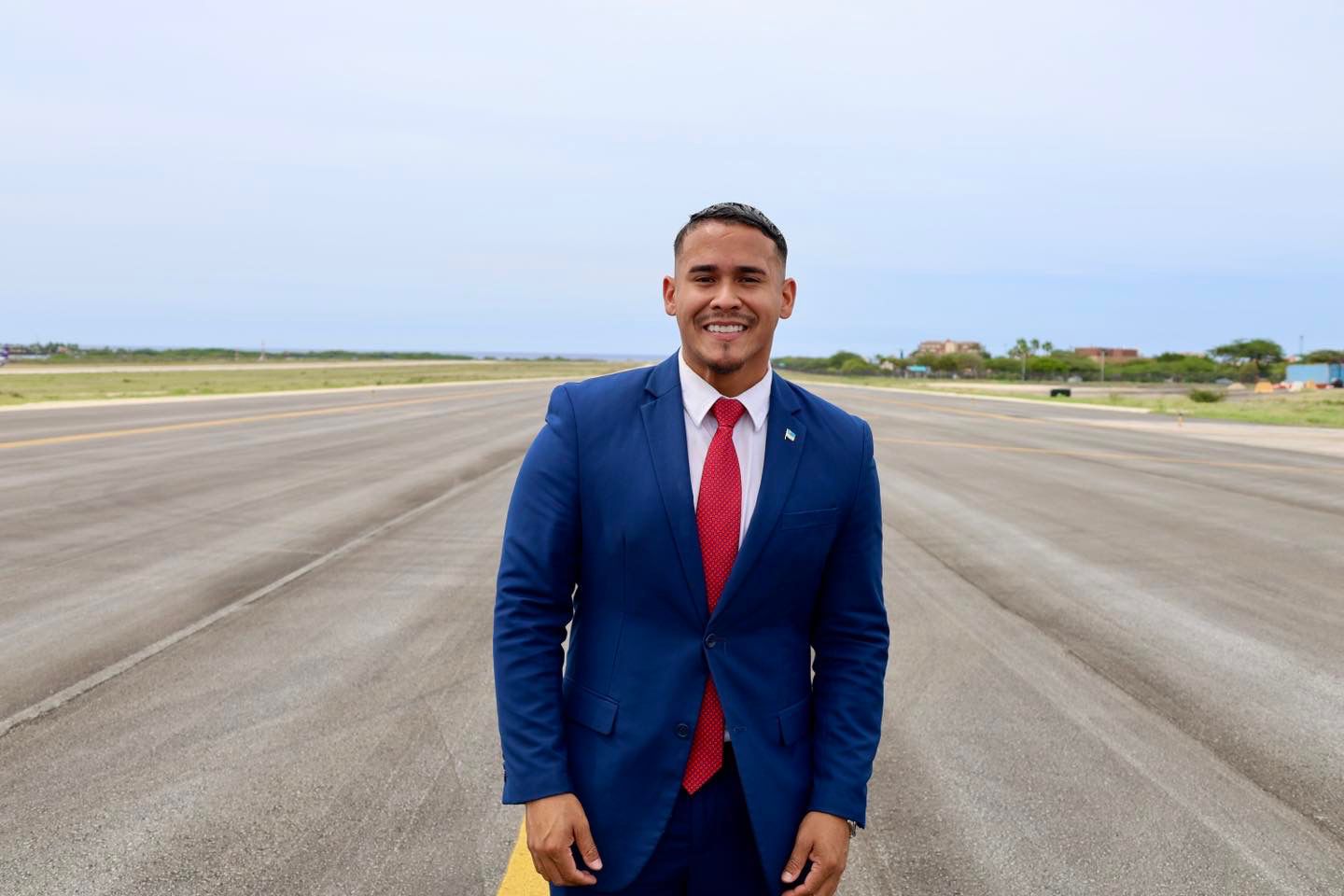 Minister Wendrick Cicilia Ta Contento Di Anuncia: Aerolíneas Argentinas A Alarga Nan Compromiso Cu Aruba 160 Whatsapp Image 2025 11 25 At 2.00.54 Pm 1
