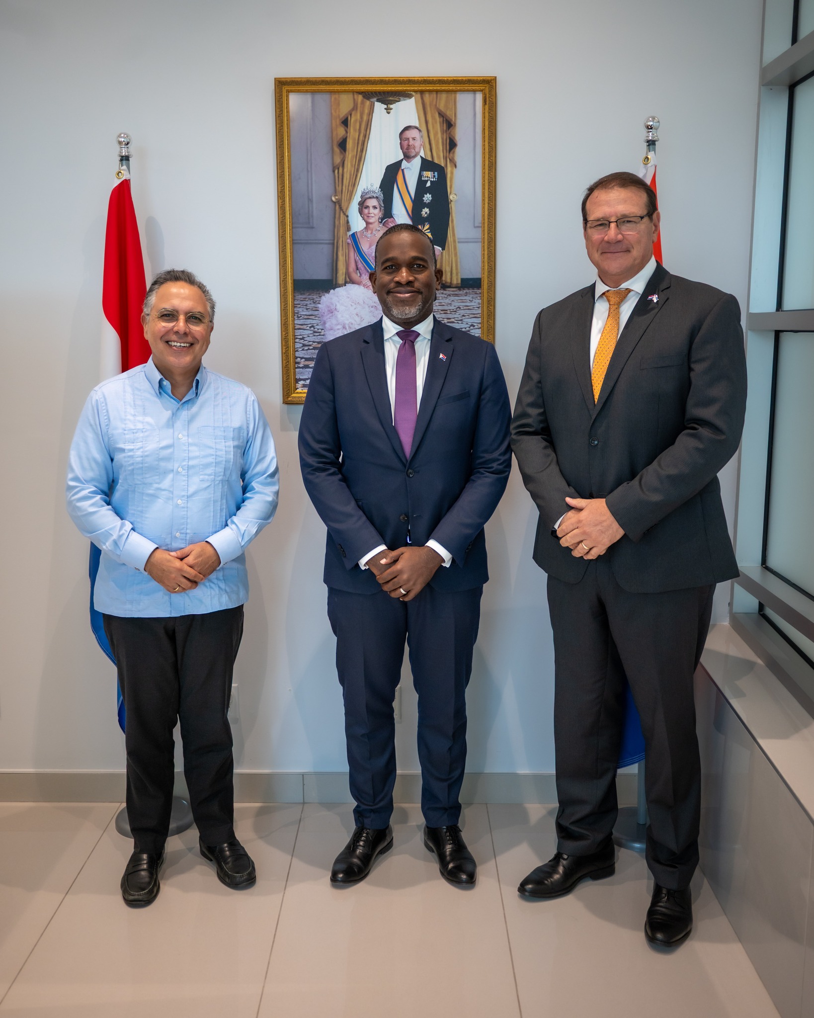 Gouverneur Van Aruba En Curaçao Verenigen Zich Met De Gouverneur Van Sint Maarten Ter Voorbereiding Op 50 Jaar Saba 159 Gobernador 3