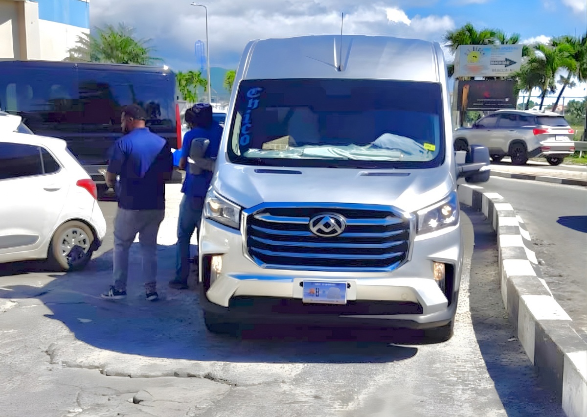 Ieta Reports Significant Increase In Public Transport Enforcement With Over 30,000 In Fines Issued 160 Minteatt Inspect Passenger Bus Being Controlled