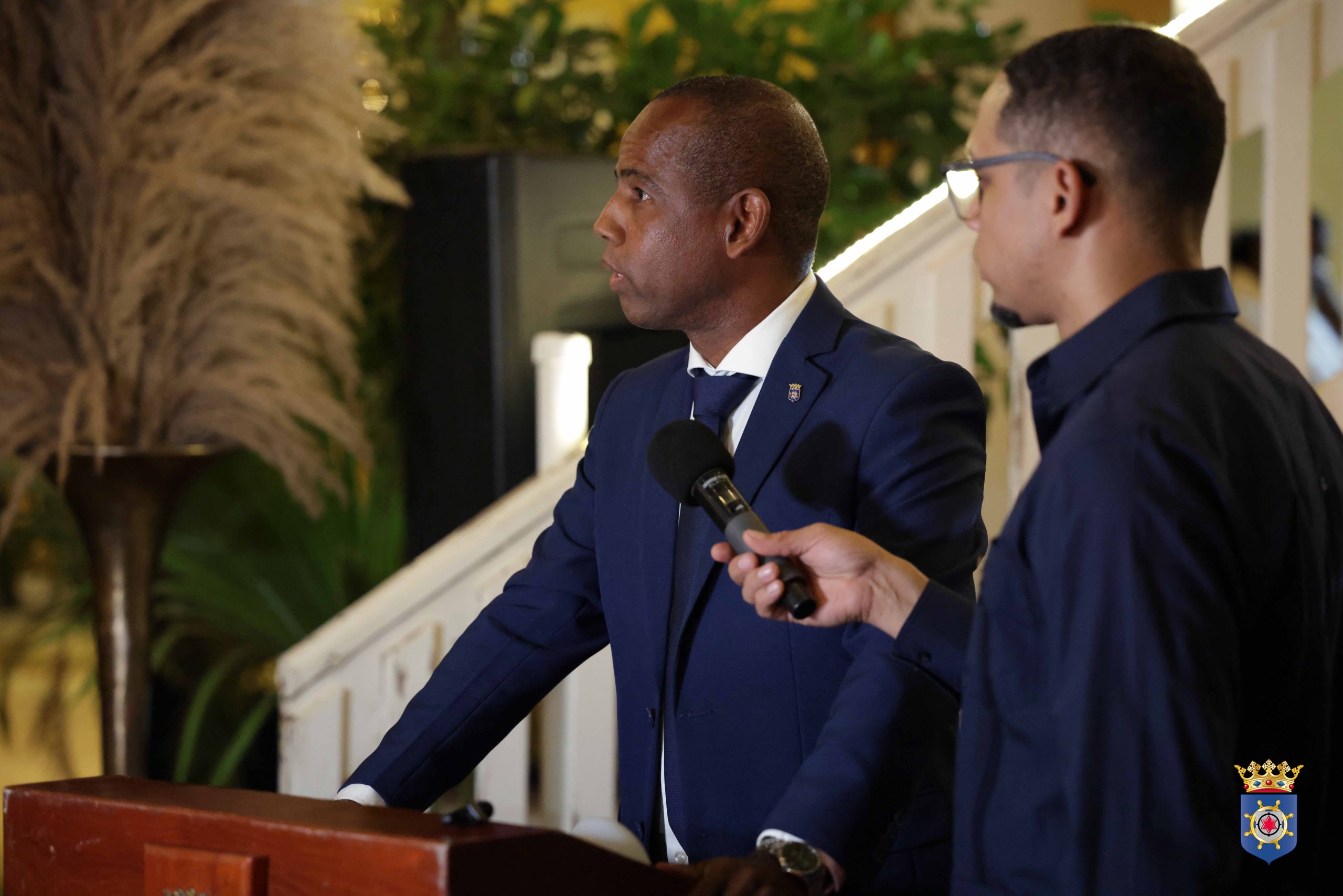 Borrelgezag 5 Scaled