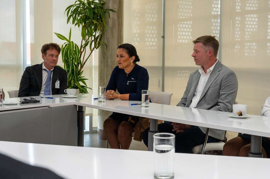 Minister Mervin Wyatt Ras 3