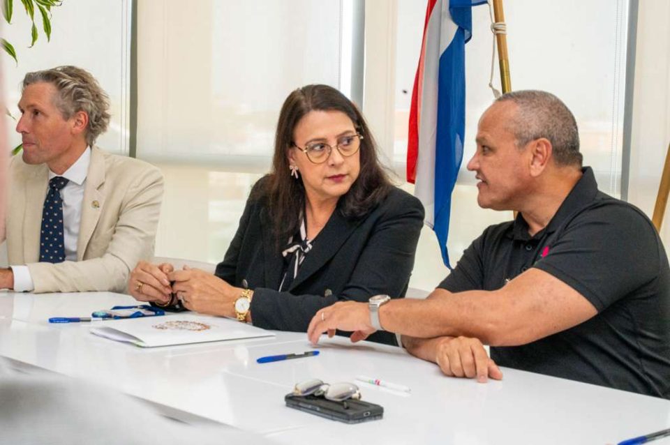 Minister Mervin Wyatt Ras 4