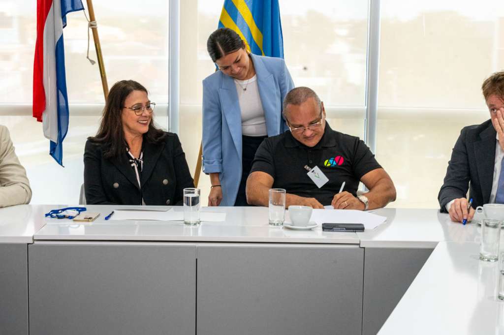 Minister Mervin Wyatt Ras 5