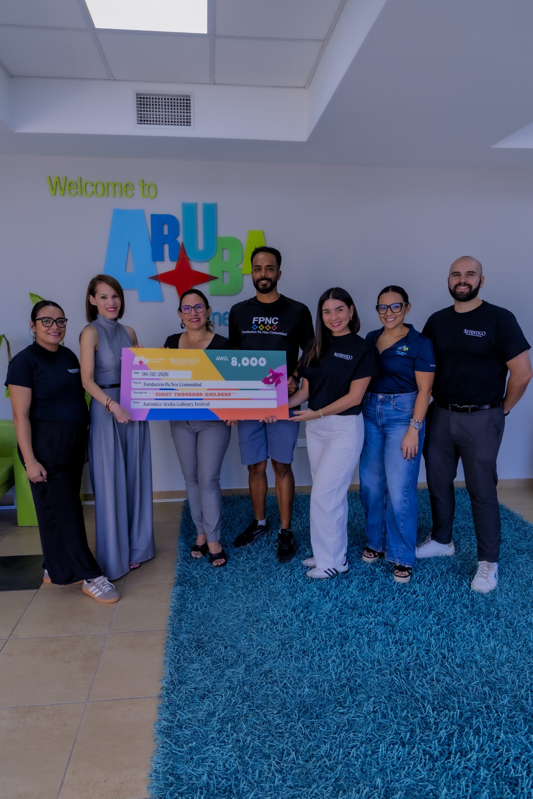 Aruba Tourism Authority Donates To Fundacion Pa Nos Comunidad With Funds Generated From The Authentic Aruba Culinary Festival 2025 172 Ata Aut. Fest. Donation 2 Scaled